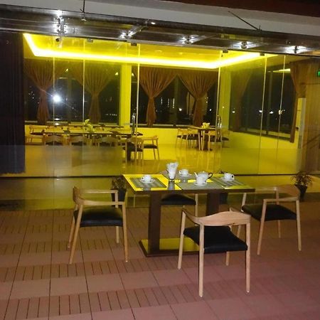 Virati Hotel Yangon Luaran gambar