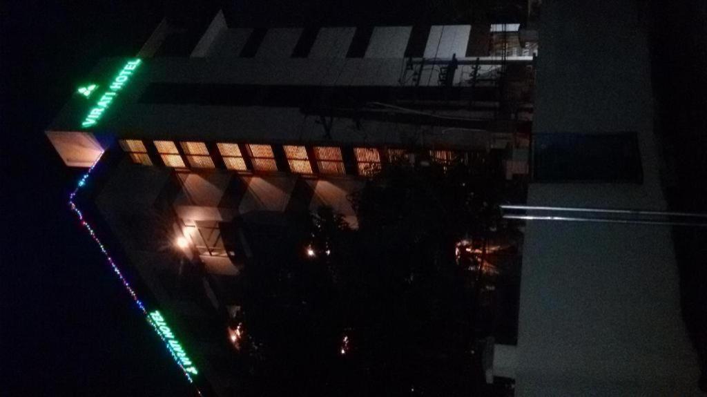 Virati Hotel Yangon Luaran gambar