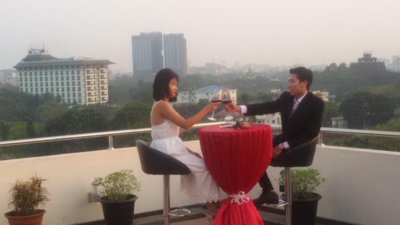 Virati Hotel Yangon Luaran gambar