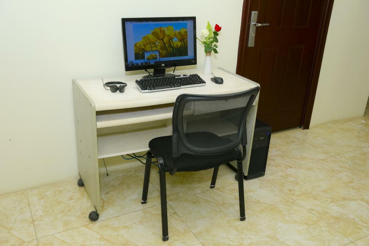 Virati Hotel Yangon Luaran gambar